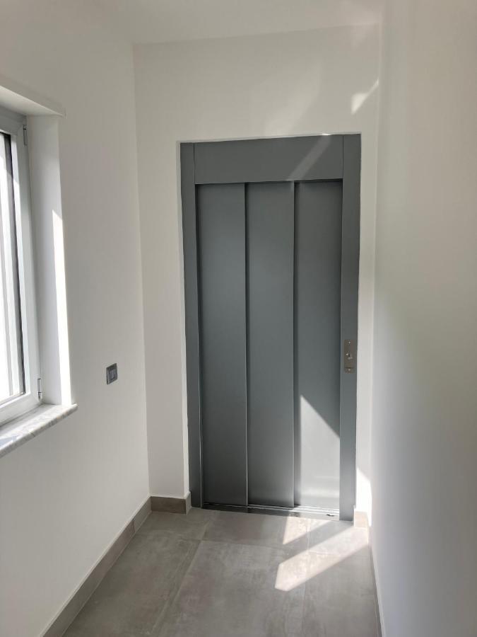 דירות ויבו ואלנטיה מרינה Residenza Timpa Janca מראה חיצוני תמונה